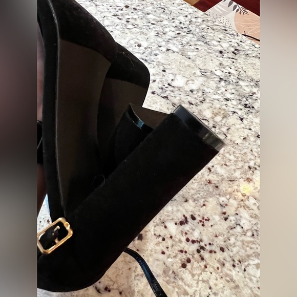 Lulu’s Black Suede Ankle Strap Heel 4” Size 9 - Picture 6 of 7